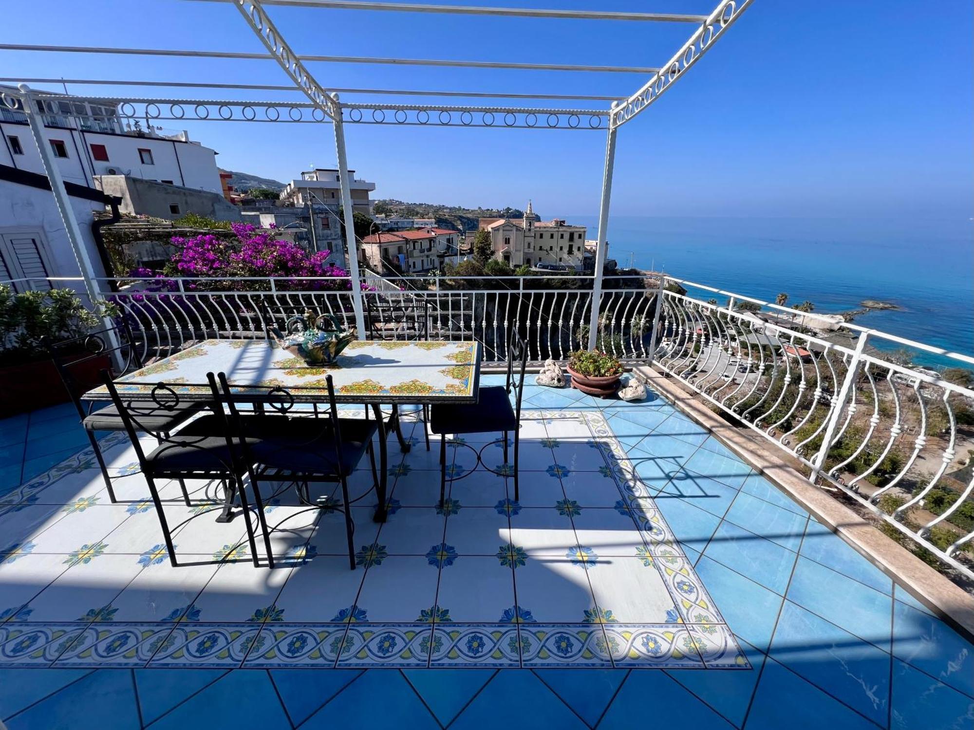 Bella Tropea Suite Екстер'єр фото