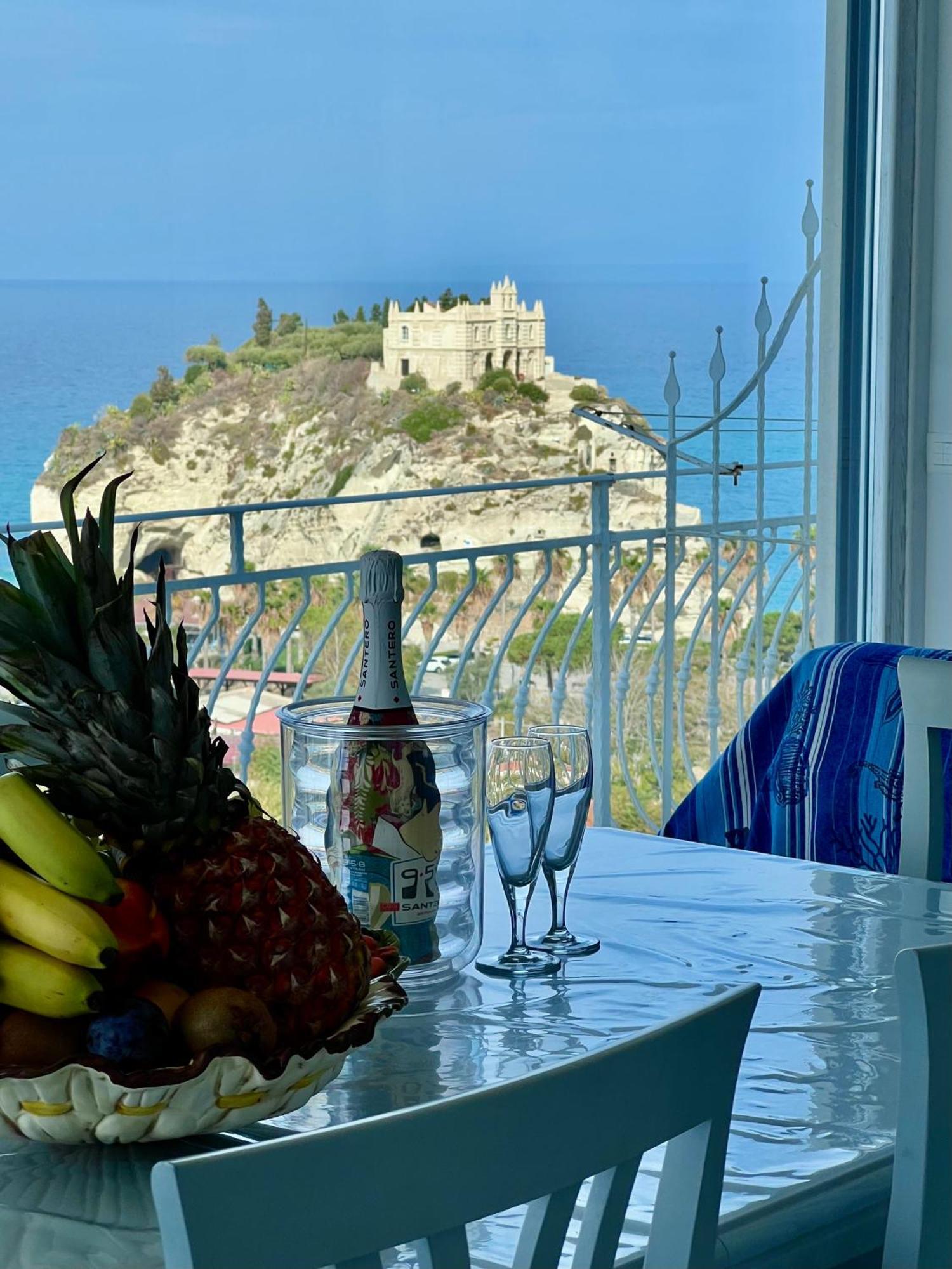 Bella Tropea Suite Екстер'єр фото